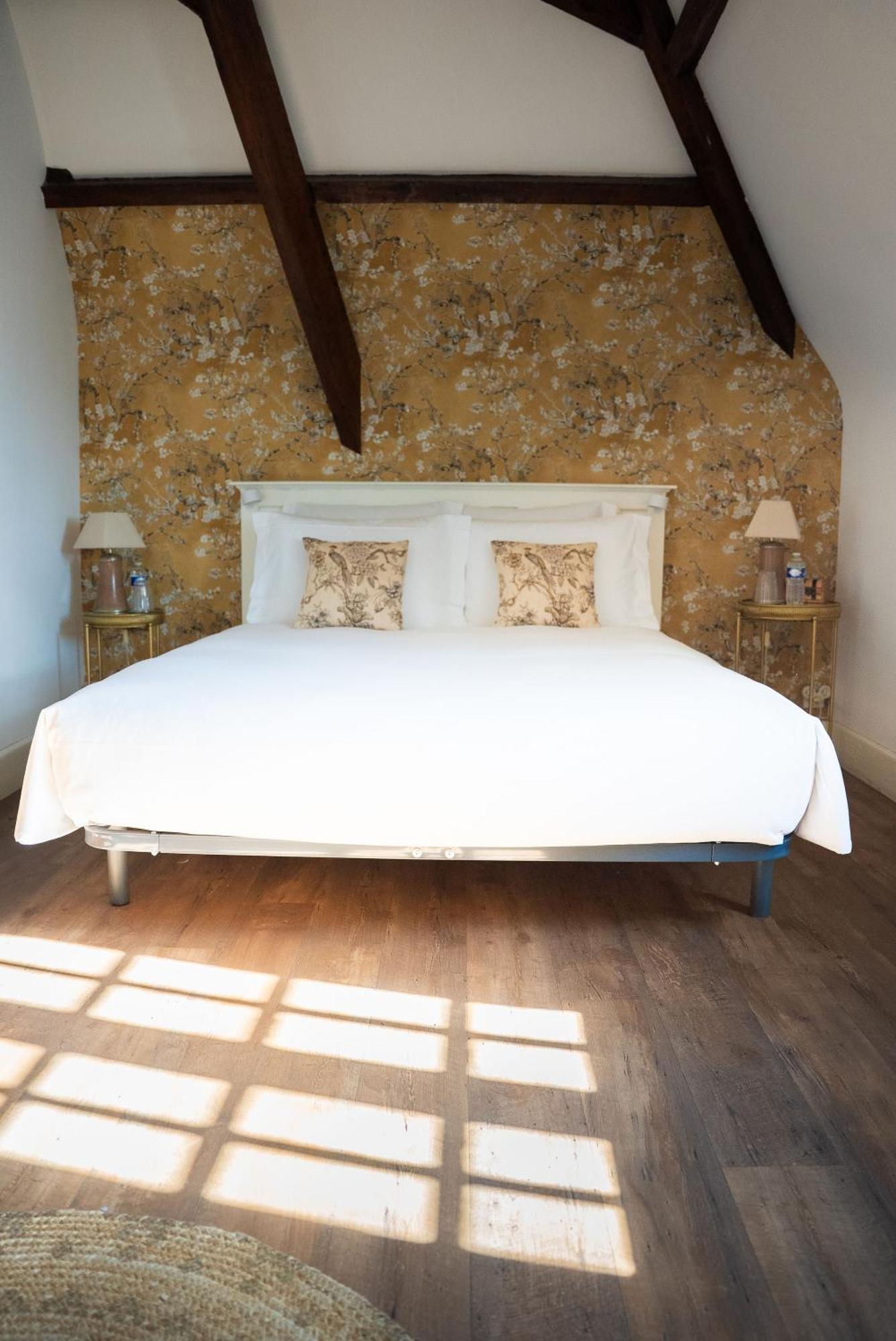 La Meffrais 1741 Bed and Breakfast Ντινάν Εξωτερικό φωτογραφία